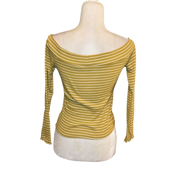 Striped top - Picture 2 of 3